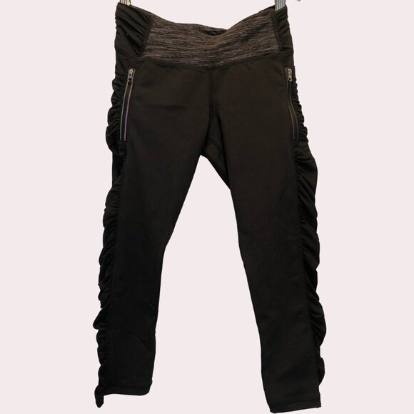 LULULEMON Cinched Ruched Crop Leggings Size 4 - Picture 4 of 11